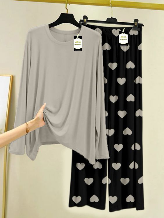 Plan Printed Nightwear Set with Black Mini Heart Printed Trousers – Women's Lounge Wear